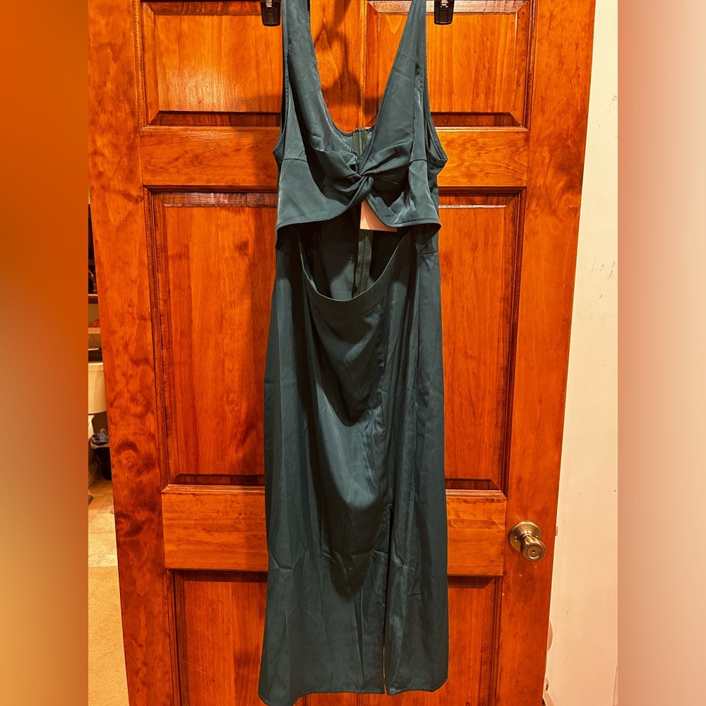 NWT Kittenish Cutout Dress